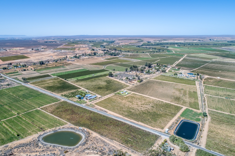 6 Bedroom Property for Sale in Koekenaap Western Cape